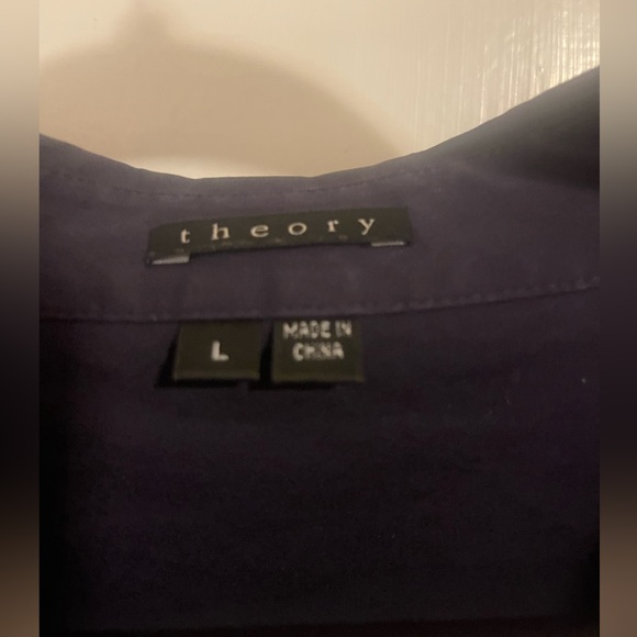 Theory women’s puff sleeve blouse size large- color deep plum - Picture 4 of 8